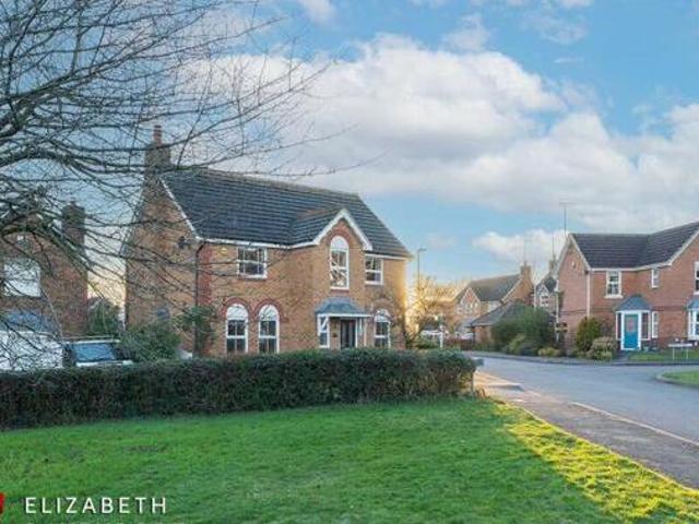 House for sale in Tile Hill, West Midlands