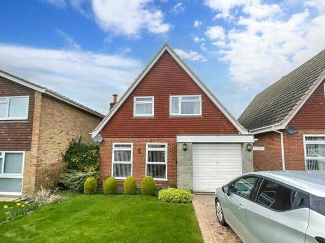 House for sale in Nork, Red Hill