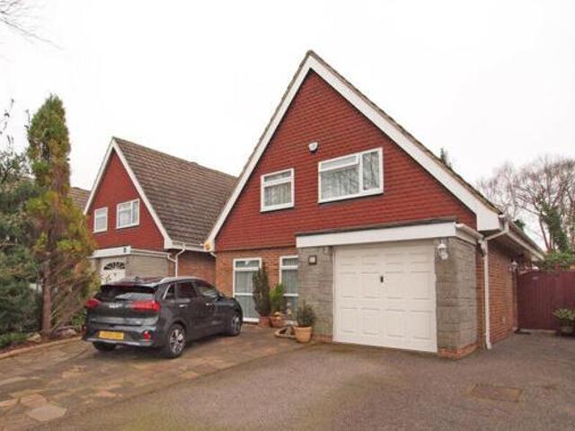 House for sale in Nork, Red Hill
