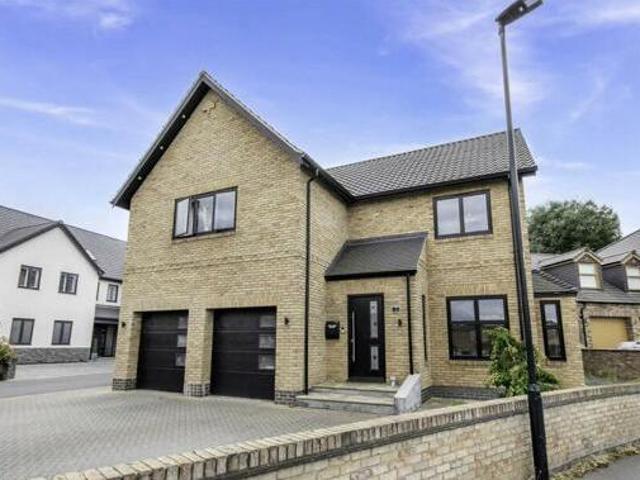 House for sale in Lyons, Greater London