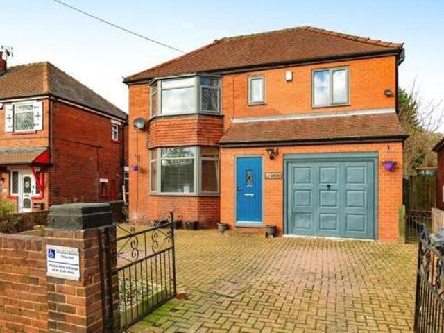 House for sale in Royston, South Yorkshire