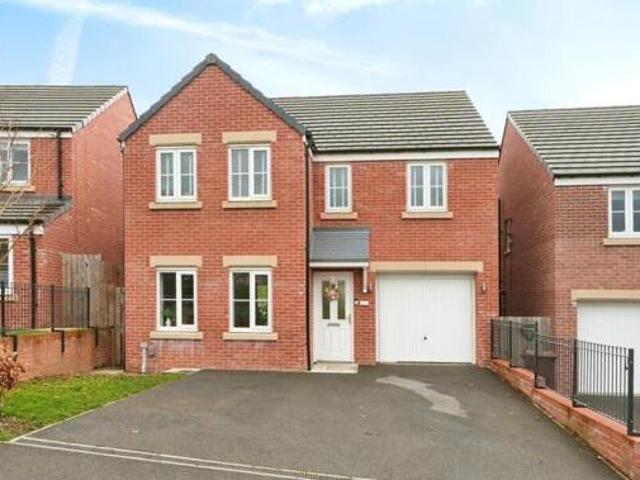 House for sale in Pogmoor, South Yorkshire