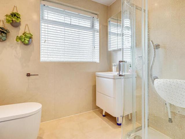 Farm for sale in Alton Barnes