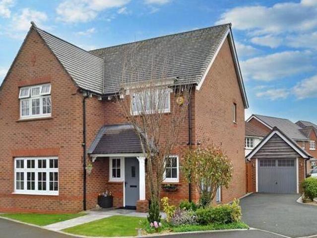 House for sale in Widnes