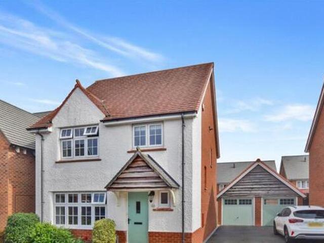 House for sale in Widnes