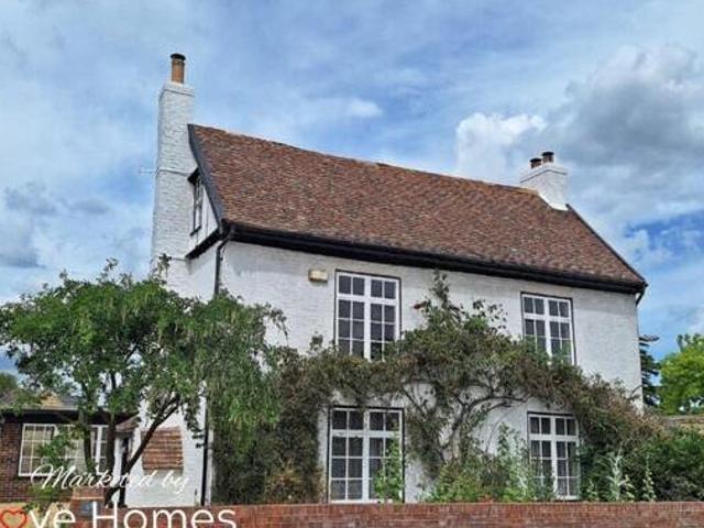 House for sale in Lyons, Greater London