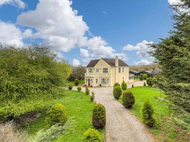 House for sale in Noak Hill, Noak Bridge