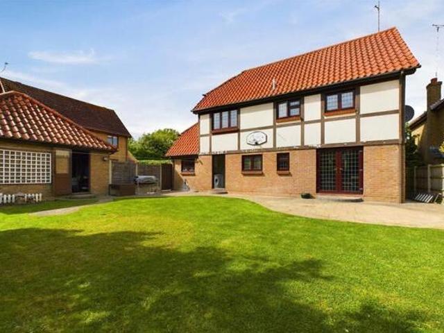 House for sale in Langdon Hills, Essex
