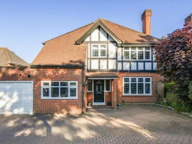 House for sale in Barton Stacey, Hampshire
