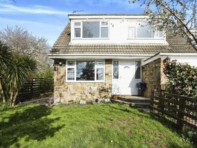 House for sale in Batley, West Yorkshire