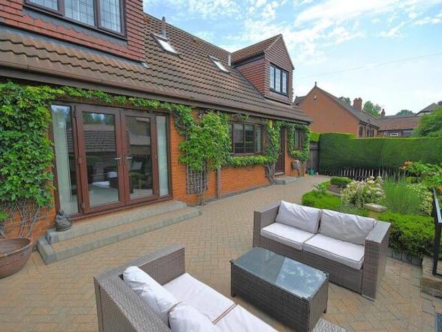 Farm for sale in Bessacarr, Doncaster