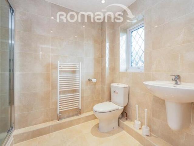 Farm for sale in Earley