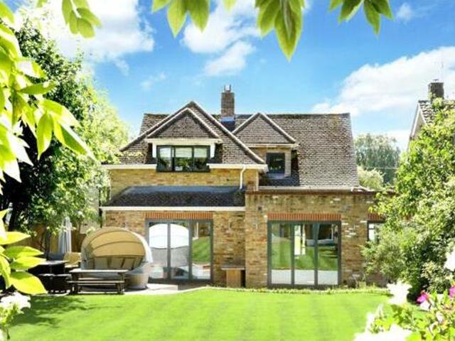 House for sale in Holtspur, Beaconsfield