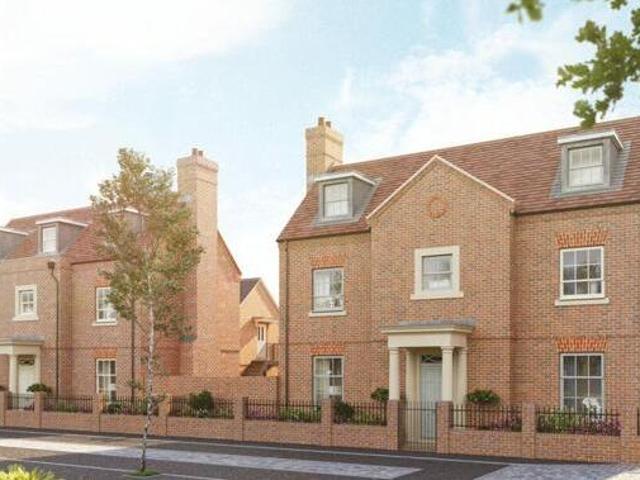 House for sale in Beaconsfield, Penn Bottom