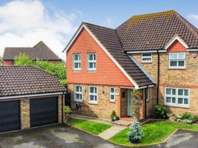 House for sale in Bedford