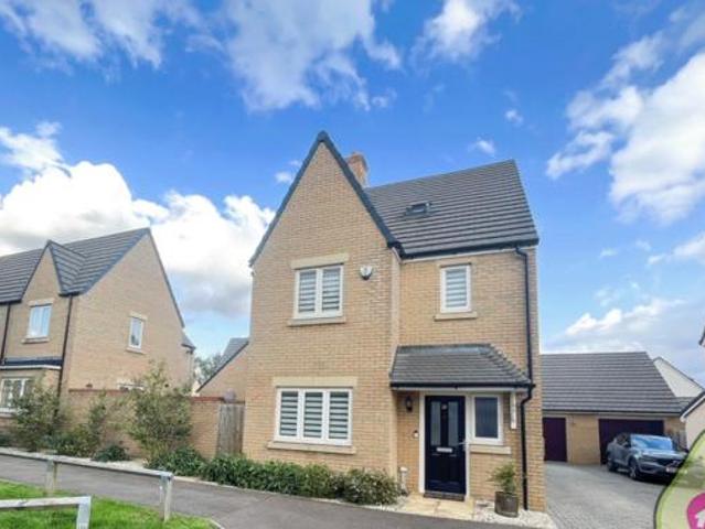House for sale in Bedford