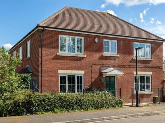 House for sale in Bedford