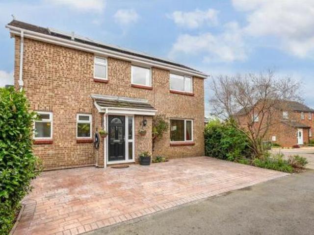 House for sale in Bedford