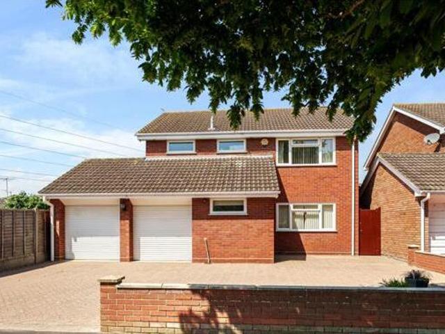 House for sale in Bedford