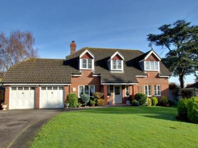 House for sale in Spring Vale, Hampshire