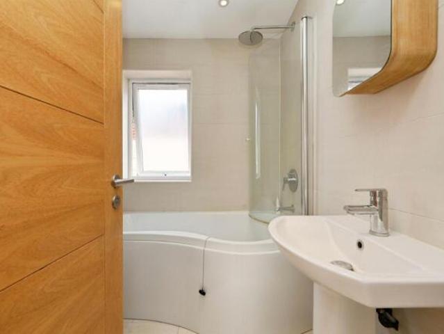 Farm for sale in Bushey, Hertsmere