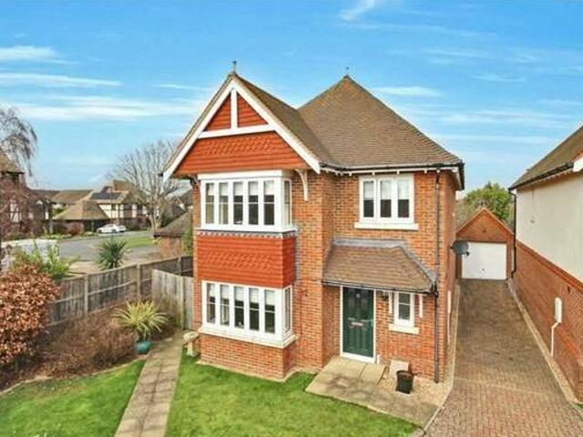 House for sale in West Sussex
