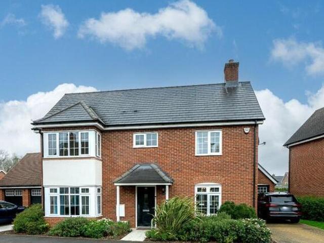 House for sale in Pouchen End, Hertfordshire