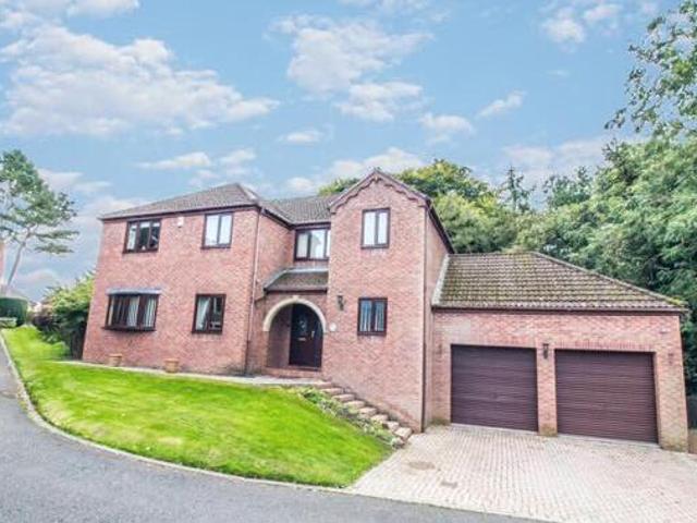 House for sale in Oxclose, Washington