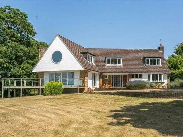 House for rent in Lyons, Greater London
