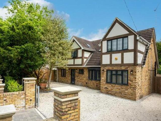 House for sale in Great Burstead, Billericay