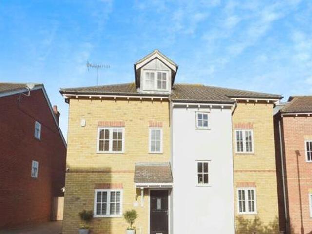 House for sale in Sunnymede, Basildon