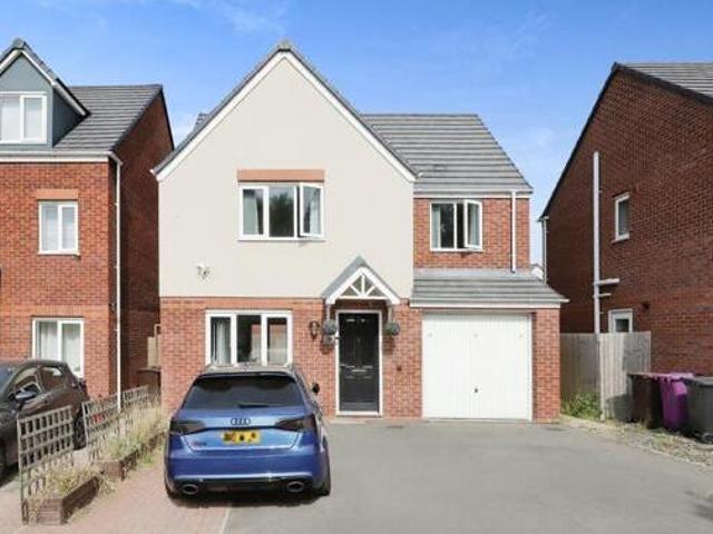 House for sale in Freezeland, Bilston