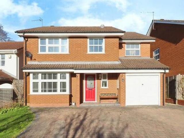 House for sale in Overslade, New Bilton