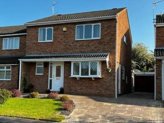 House for sale in Clifford Park, West Midlands