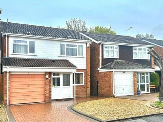 House for sale in Lyons, Greater London