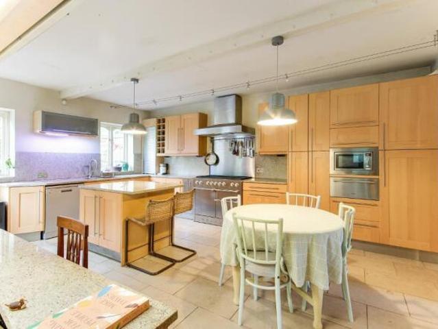 Farm for sale in Sandown Park, Kent