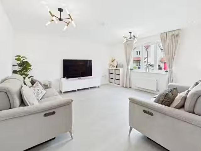 House for sale in Pumpherston