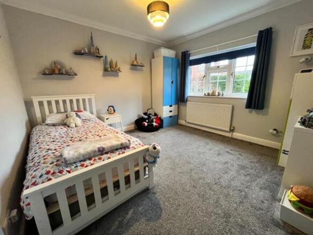 Farm for sale in Luton, England