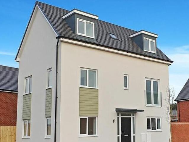 House for sale in Lyons, Greater London