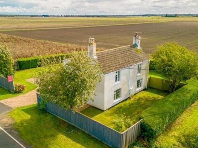 House for sale in Fenside, Boston