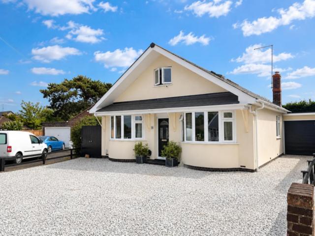Farm for sale in Hardingstone, Northamptonshire