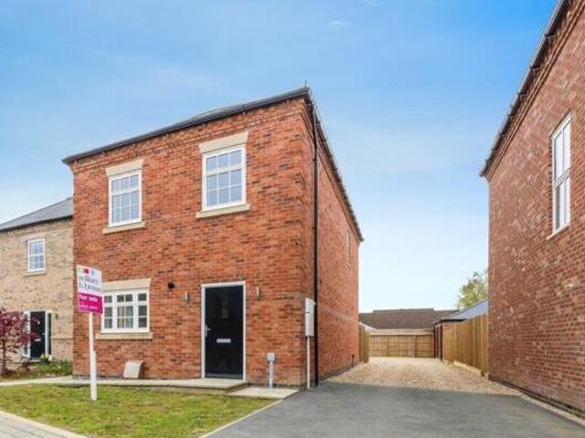 House for sale in Brayford, Lincolnshire
