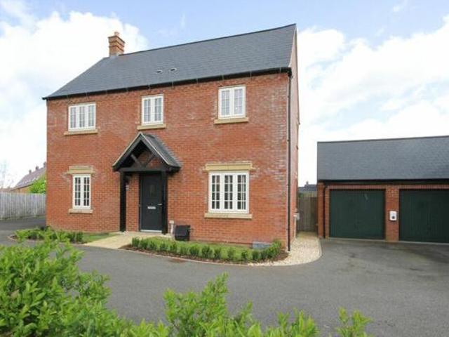 House for sale in Carpenter's Place, Brackley