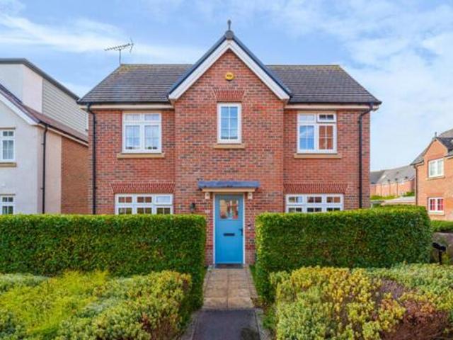 House for sale in Bracknell