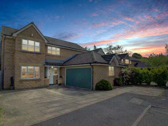 House for sale in Greengates, West Yorkshire