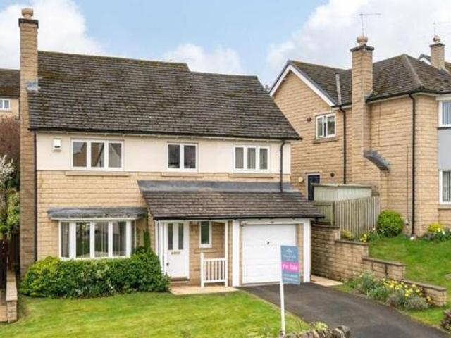 House for sale in Apperley Bridge, West Yorkshire