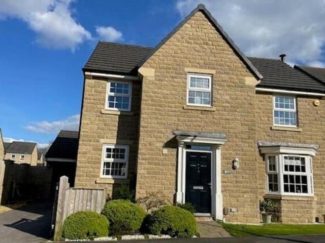 House for sale in Cullingworth, West Yorkshire