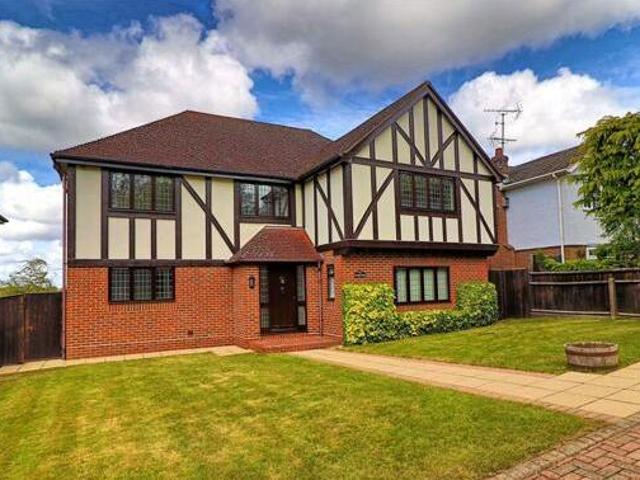 House for sale in Chipping Hill, Essex