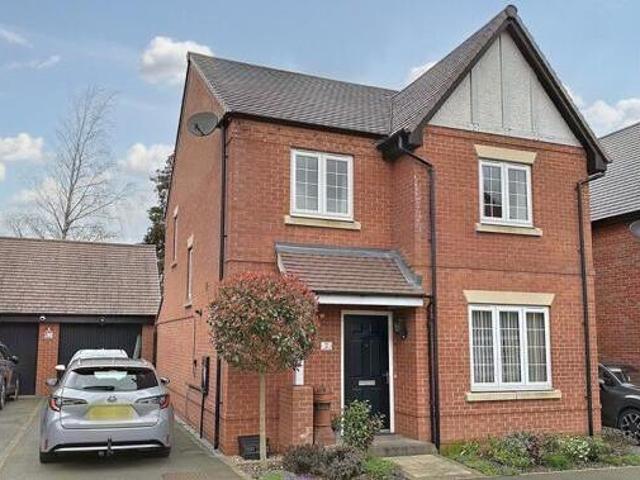 House for sale in Camp Hill, Warwickshire