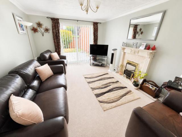Farm for sale in Little Billing, Northamptonshire
